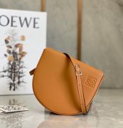 萝意威Loewe单肩斜跨包，广州鼎级品质工厂货源